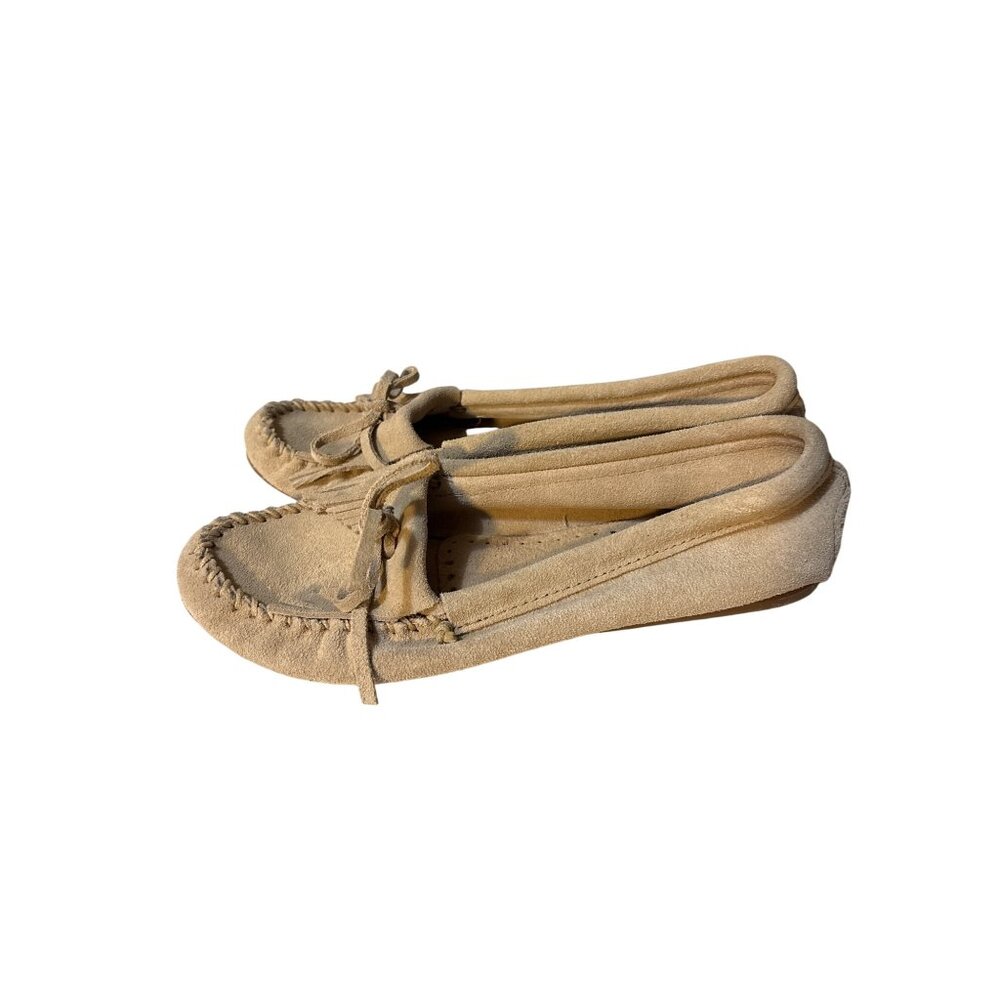 Minnetonka Womens Kilty Suede Moccasins Tan Slip-On Shoes Size 9.5 With Rubber S